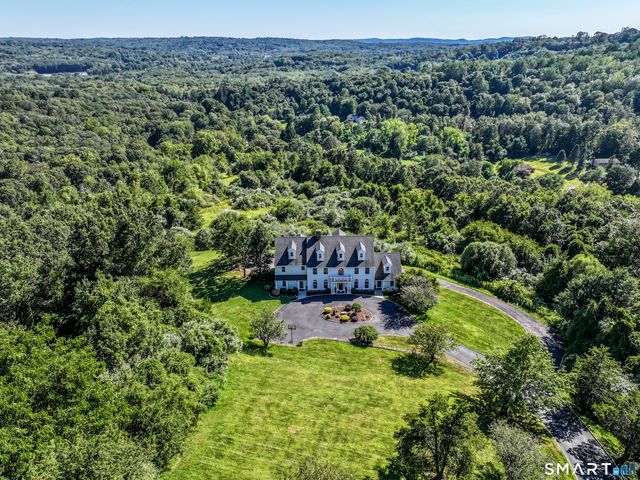 10 Trailing Ridge Road, Brookfield, CT 06804