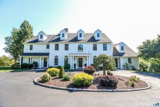 10 Trailing Ridge Road, Brookfield, CT 06804