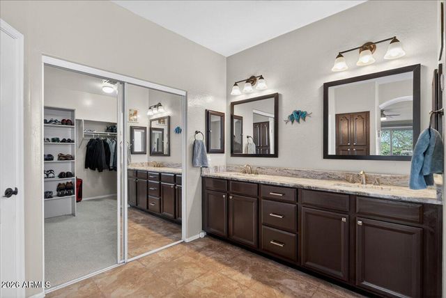 7855 E KENWOOD Street, Mesa, AZ 85207