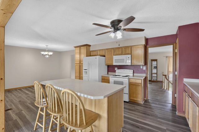 326 Roberts Drive SE, Newark, OH 43055