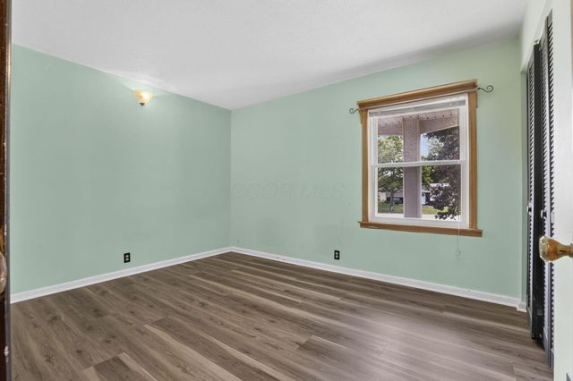 326 Roberts Drive SE, Newark, OH 43055