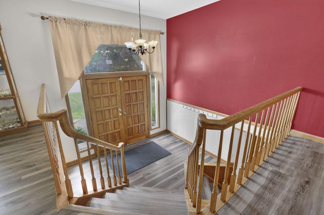 326 Roberts Drive SE, Newark, OH 43055