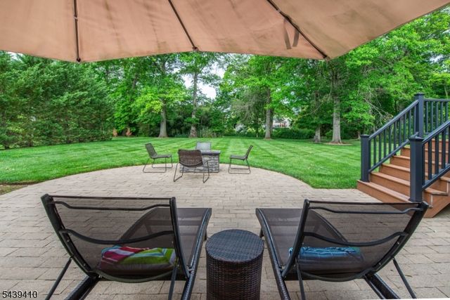 11 Crane Dr, Montville Twp., NJ 07058