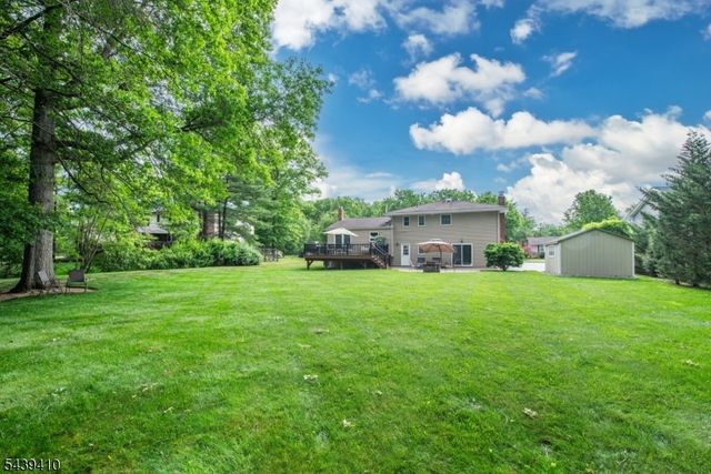 11 Crane Dr, Montville Twp., NJ 07058