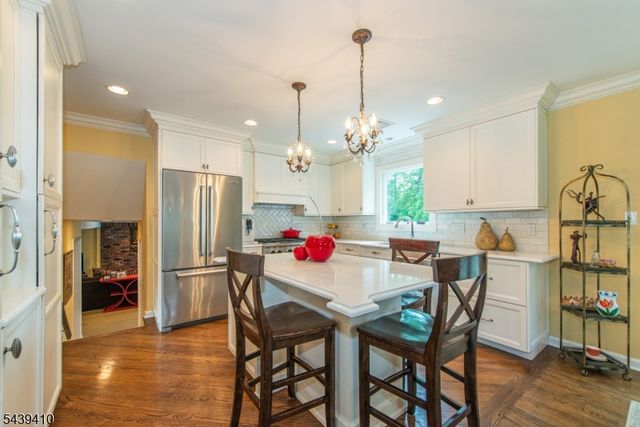 11 Crane Dr, Montville Twp., NJ 07058