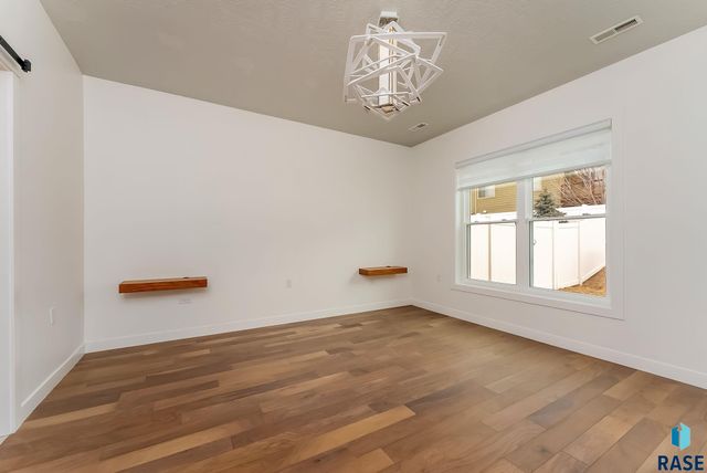 7308 S Audie Ave Avenue, Sioux Falls, SD 57108