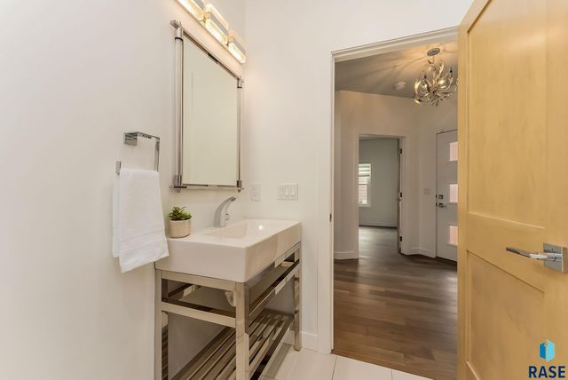 7308 S Audie Ave Avenue, Sioux Falls, SD 57108