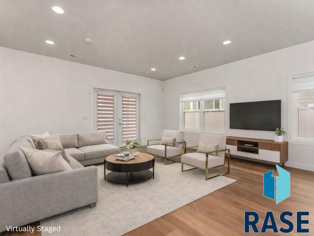 7308 S Audie Ave Avenue, Sioux Falls, SD 57108