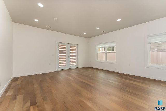 7308 S Audie Ave Avenue, Sioux Falls, SD 57108