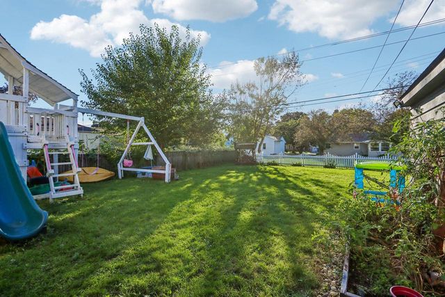1334 Center AVENUE, Janesville, WI 53546