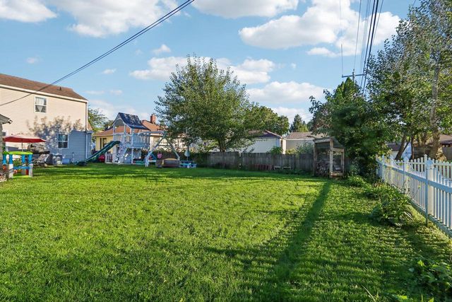 1334 Center AVENUE, Janesville, WI 53546