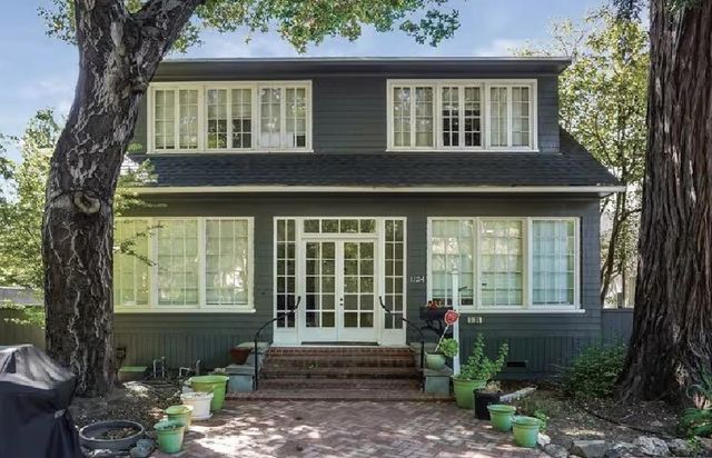 1124 Douglas Avenue, Burlingame, CA 94010