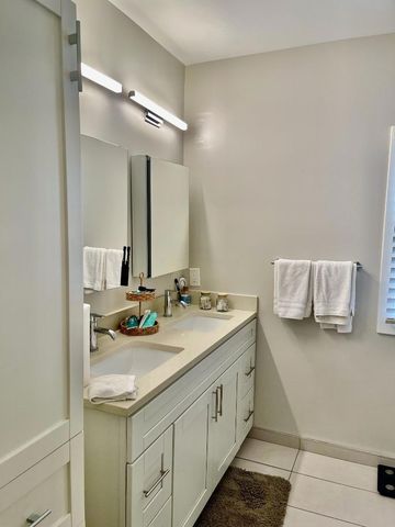 1124 Douglas Avenue, Burlingame, CA 94010