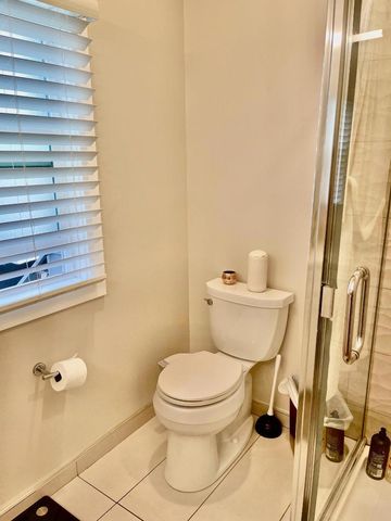 1124 Douglas Avenue, Burlingame, CA 94010