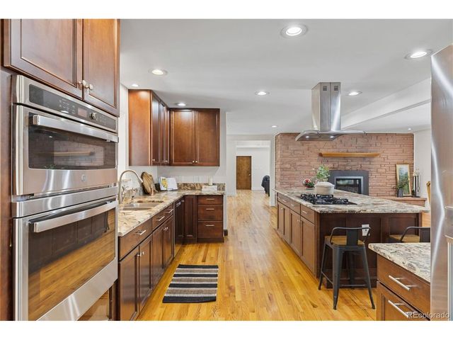 6650 S Billings Way, Centennial, CO 80111