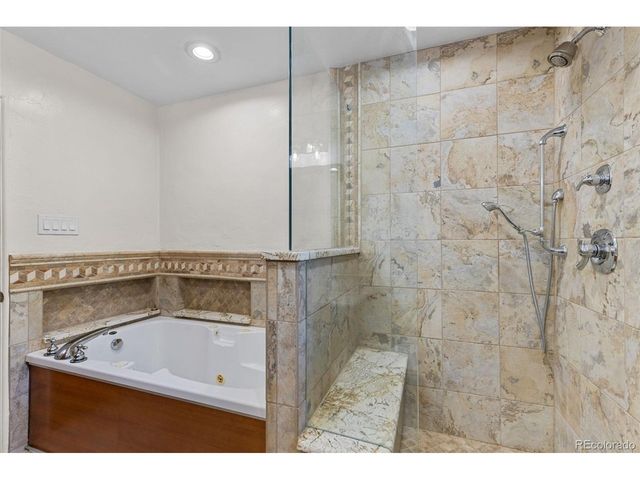 6650 S Billings Way, Centennial, CO 80111