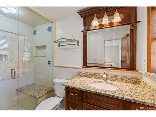 6650 S Billings Way, Centennial, CO 80111