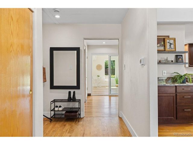 6650 S Billings Way, Centennial, CO 80111