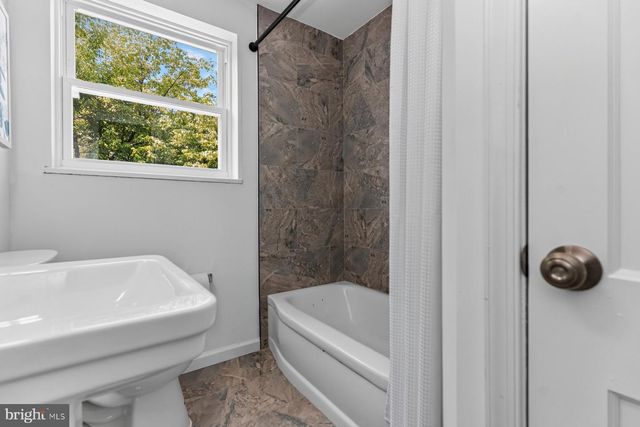 833 SHERIDAN AVE, Baltimore, MD 21212