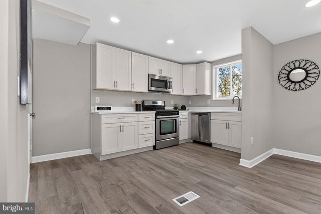 833 SHERIDAN AVE, Baltimore, MD 21212