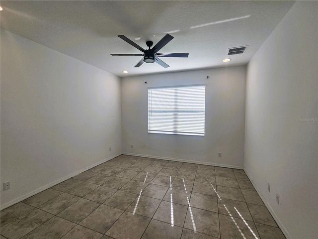 16073 SONOMA GROVE CIRCLE, Tampa, FL 33647