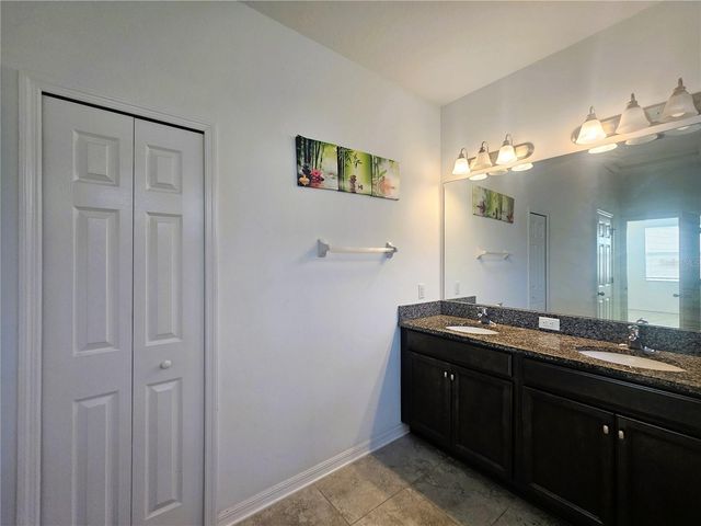 16073 SONOMA GROVE CIRCLE, Tampa, FL 33647