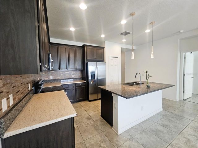 16073 SONOMA GROVE CIRCLE, Tampa, FL 33647