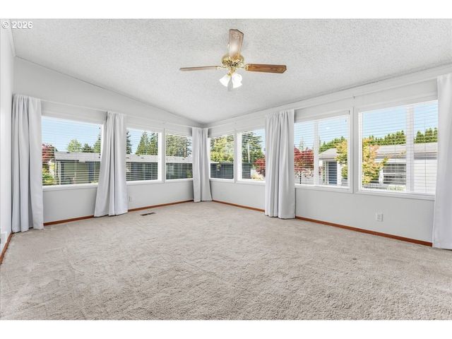 100 Sw 195TH Ave 105, Beaverton, OR 97006