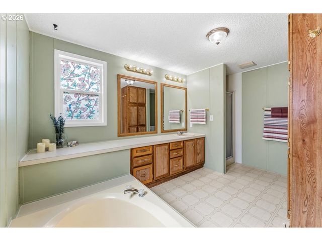 100 Sw 195TH Ave 105, Beaverton, OR 97006