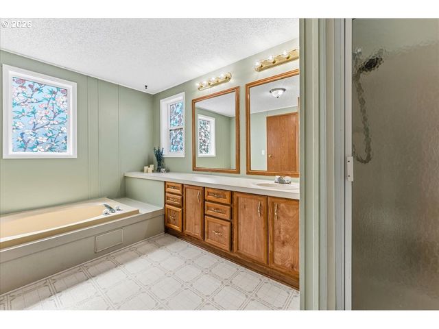 100 Sw 195TH Ave 105, Beaverton, OR 97006