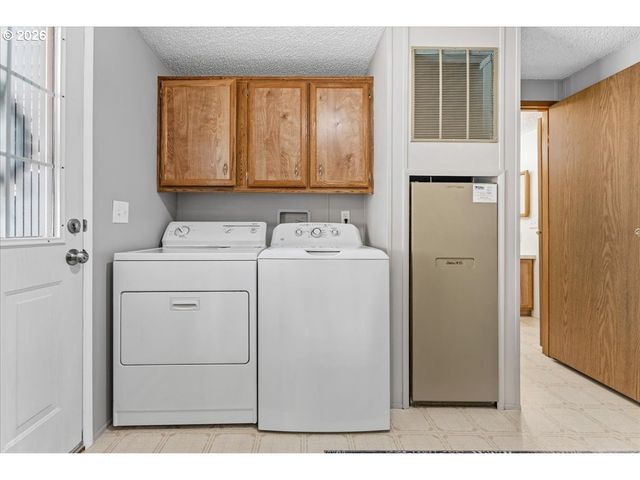 100 Sw 195TH Ave 105, Beaverton, OR 97006