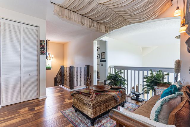 1811 WALDORF Drive, Royal Palm Beach, FL 33411