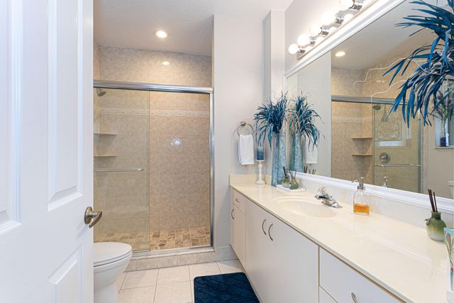 1811 WALDORF Drive, Royal Palm Beach, FL 33411