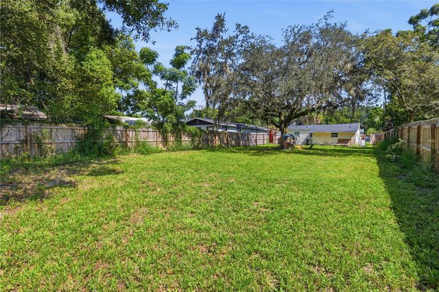 250 W 7TH STREET, Apopka, FL 32703
