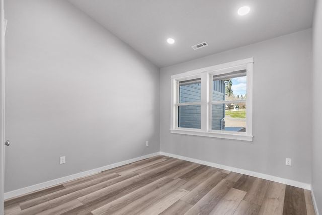 5101 W MORNING Ln, Spokane, WA 99224