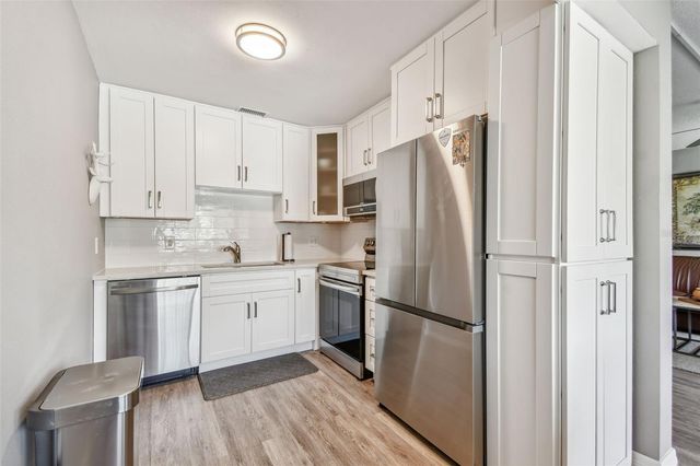 8080 112TH STREET 108, Seminole, FL 33772