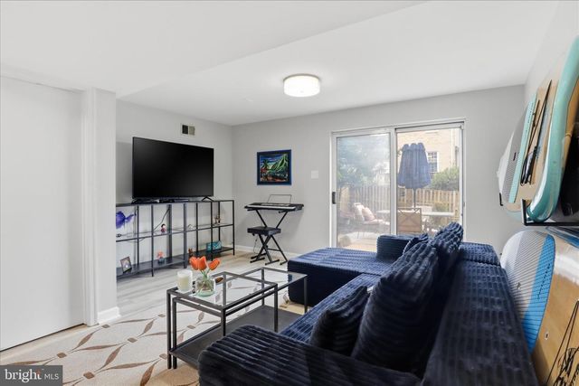 5460 TRUXION CT, Burke, VA 22015