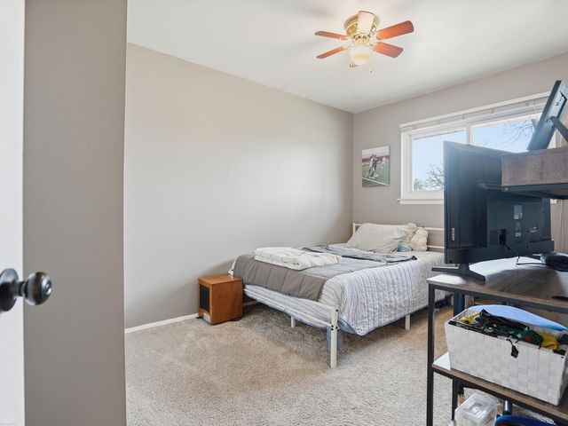 30632 Hayes Road, Roseville, MI 48066