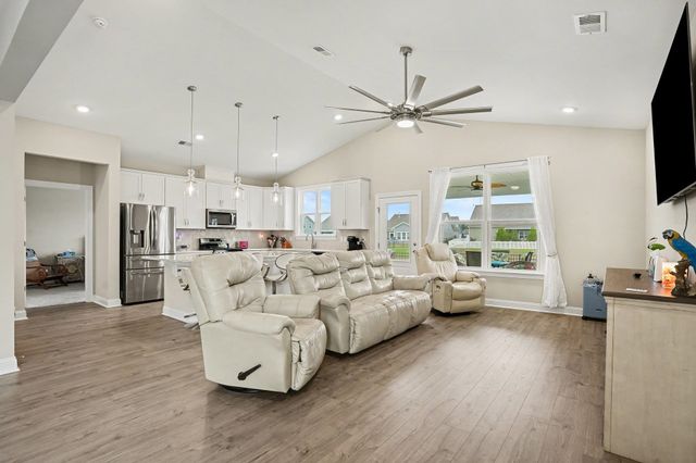 655 Oyster Dr., Myrtle Beach, SC 29588