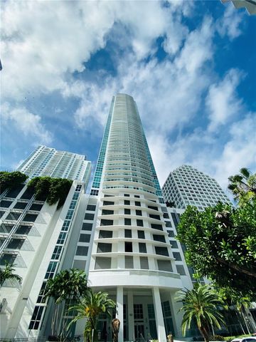 950 Brickell Bay Dr 2601, Miami, FL 33131