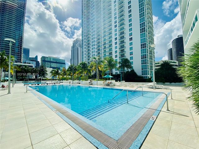 950 Brickell Bay Dr 2601, Miami, FL 33131