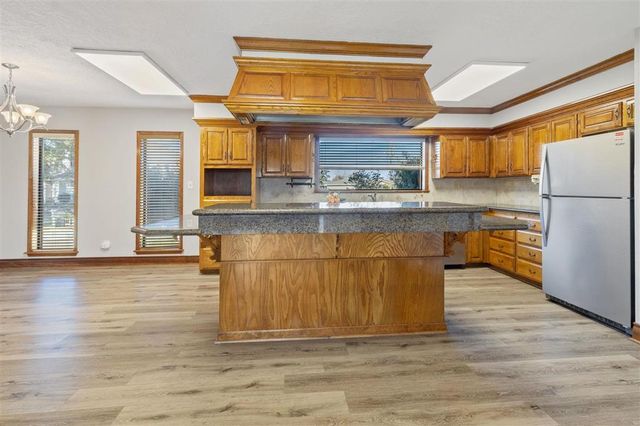 2405 Barbe Street, Lake Charles, LA 70601