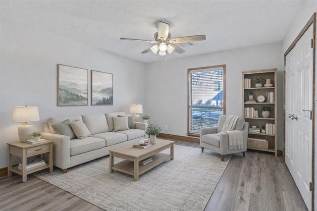 2405 Barbe Street, Lake Charles, LA 70601