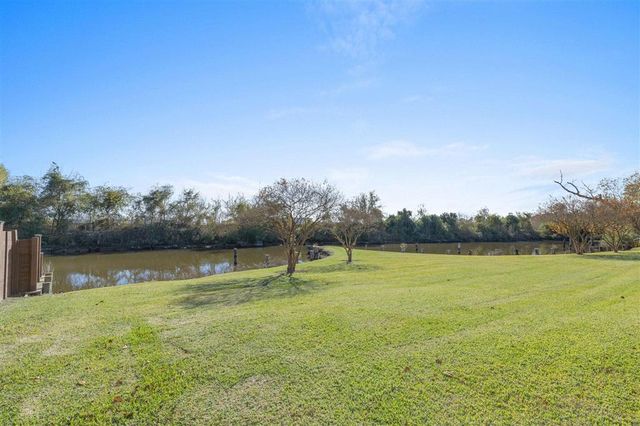 2405 Barbe Street, Lake Charles, LA 70601