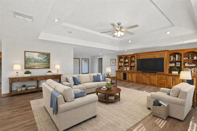 2405 Barbe Street, Lake Charles, LA 70601