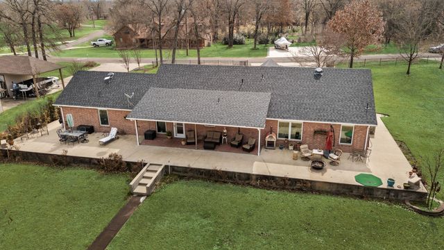 5046 Loper Circle, Streetman, TX 75859