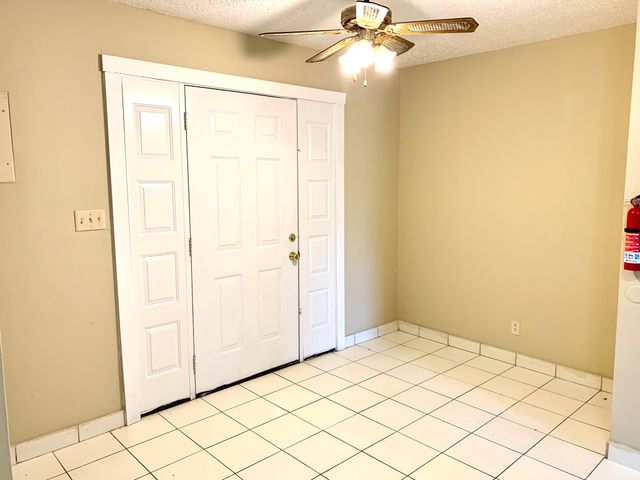 1209 Stateline Rd Apt 50, Oak Grove, KY 42262