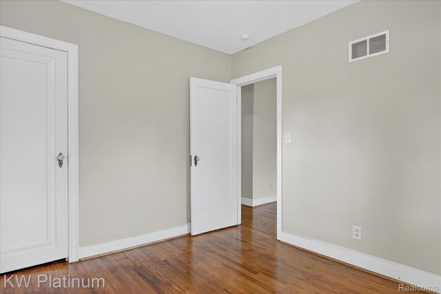 22436 Doremus Street, St. Clair Shores, MI 48080