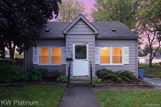 22436 Doremus Street, St. Clair Shores, MI 48080