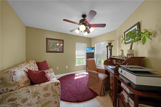 2457 Anguilla DR, Cape Coral, FL 33991